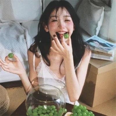 柳绿花红